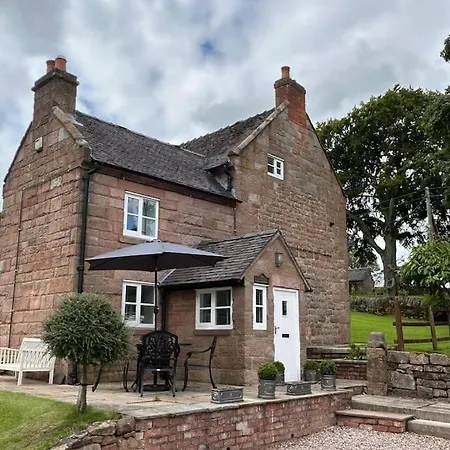 Character 3 Bed Peak District Farmhouse Near Alton Towers, Polar Bears, Chatsworth House Cheadle  Exterior photo