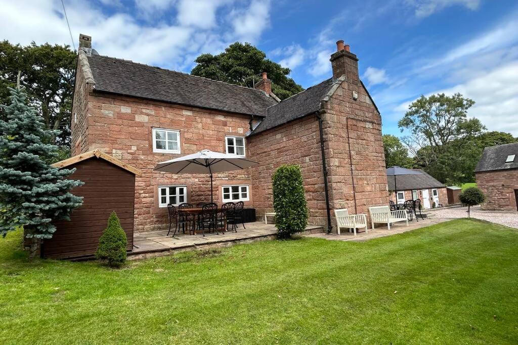 Character 3 Bed Peak District Near Alton Towers, Polar Bears, Chatsworth House *