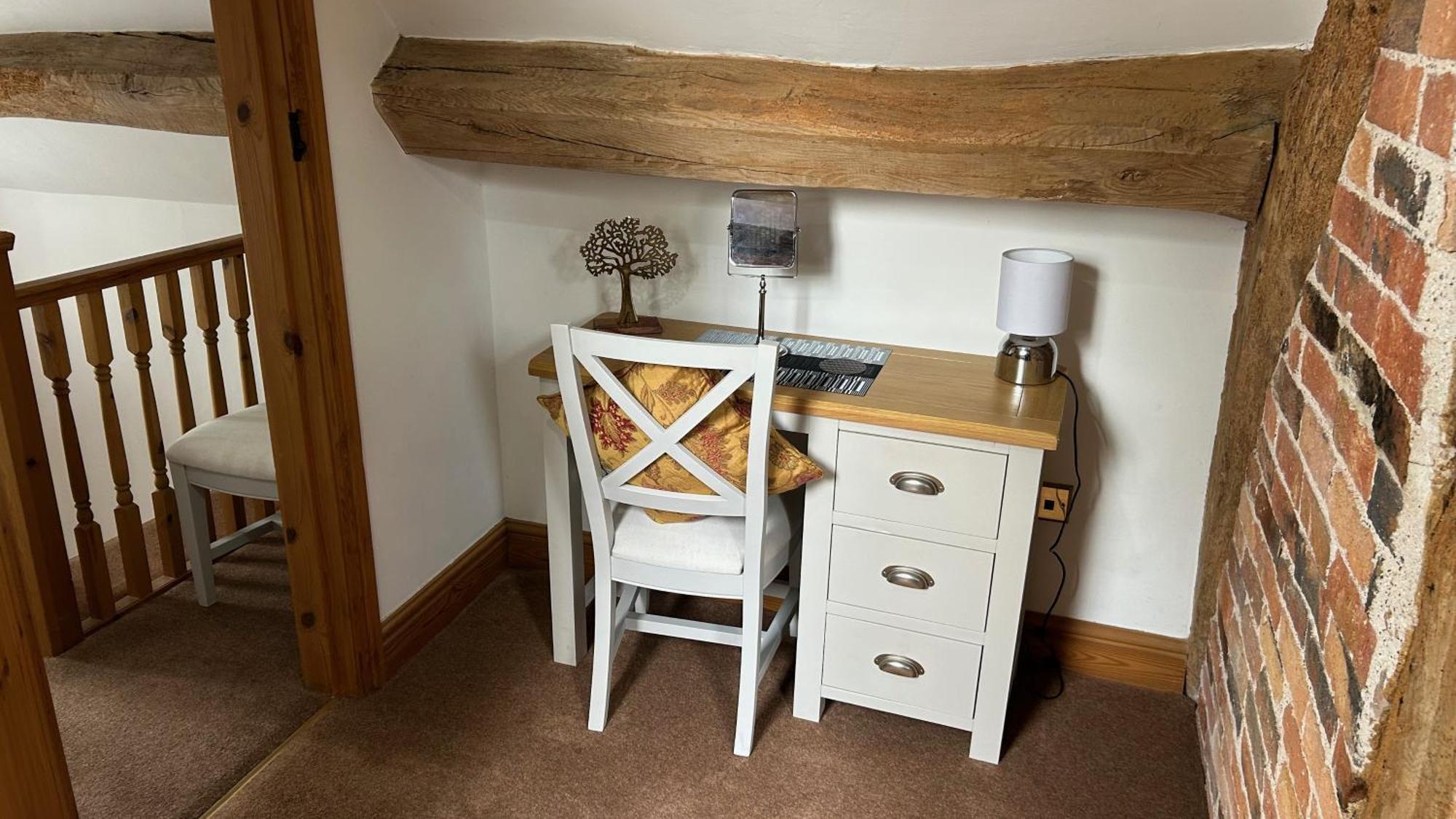 Character 3 Bed Peak District Near Alton Towers, Polar Bears, Chatsworth House * Cheadle (Staffordshire)